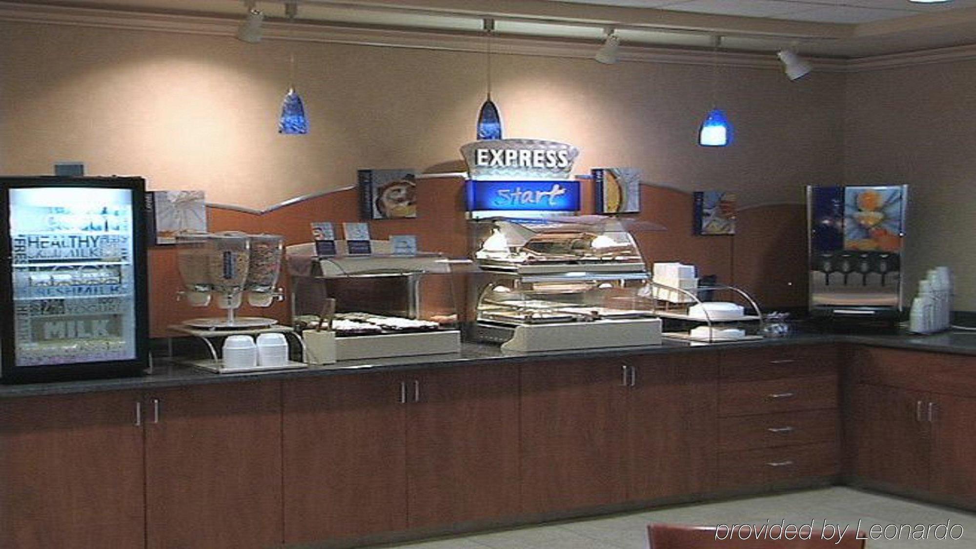 Holiday Inn Express St Croix Valley By Ihg Saint Croix Falls Ресторан фото